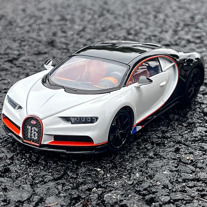 JKM 1:32 Bugatti Chiron Supercar Alloy Model Car Toy Diecasts Metal Casting Sound and Light Car Toys For Children Vehicle