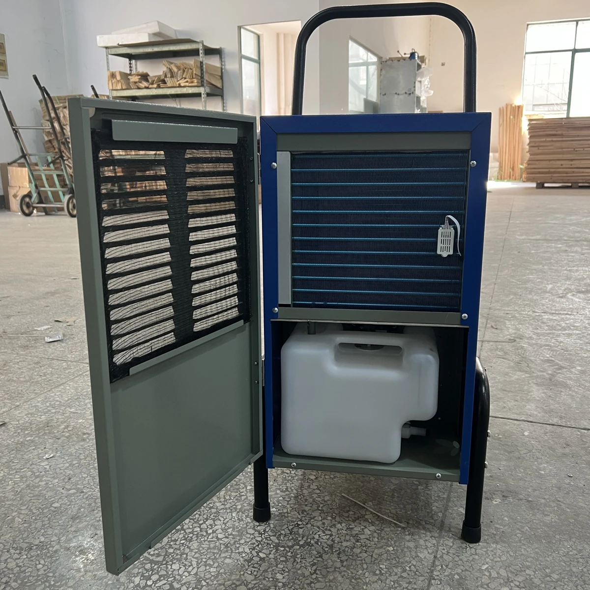 Buy Quiet Dehumidifier for Basement Dampness Cheap Dehumidifier 50Liter