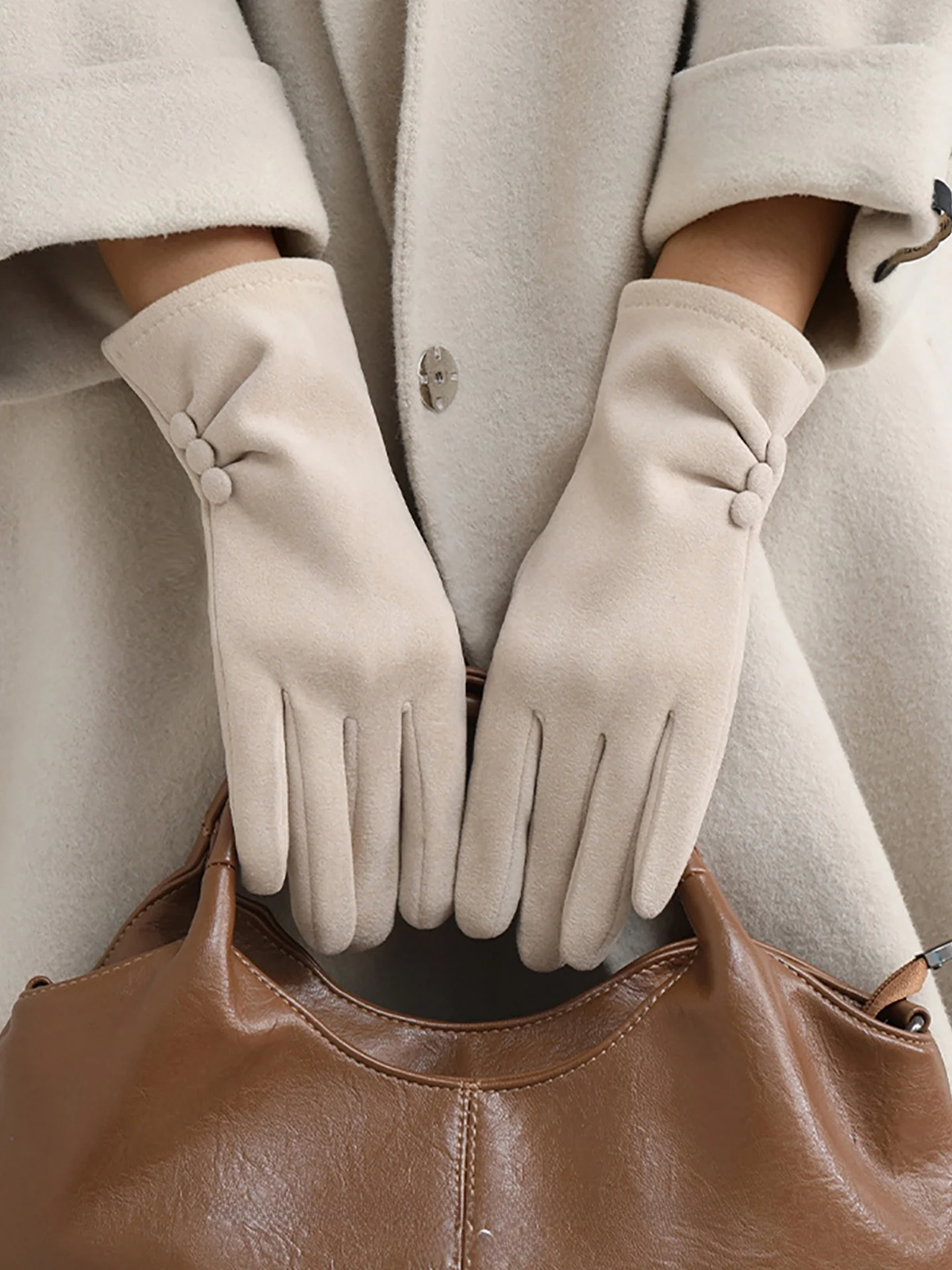 Thickened Winter Gloves for Women Outdoor  Vehicle Riding Windproof Touchscreen Compatible Dervo Soft Plush Handwear