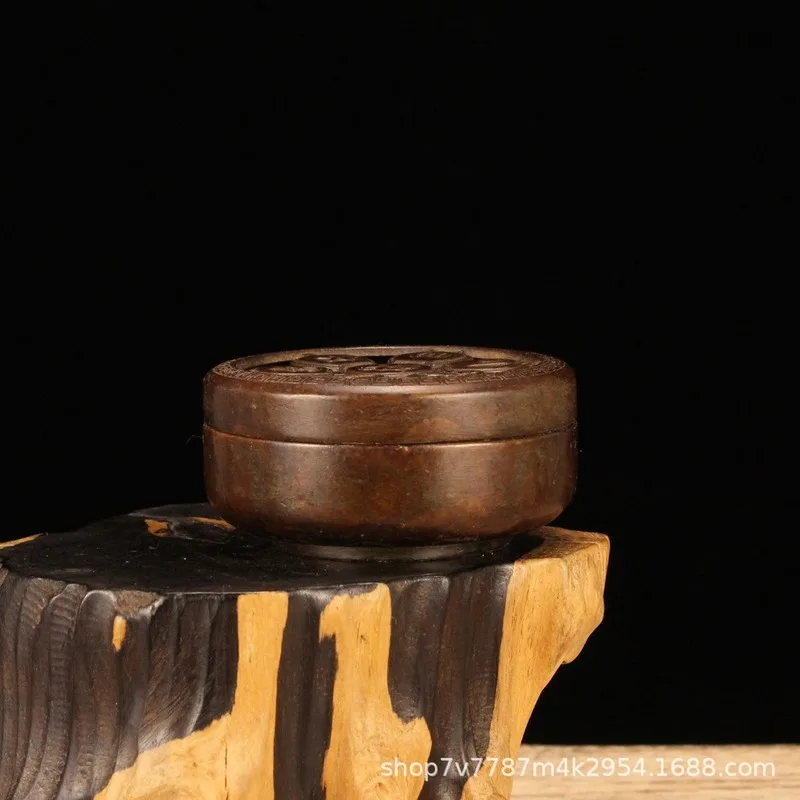 Antique-style brass alloy craft six-petal flower fragrance box home decoration ornament