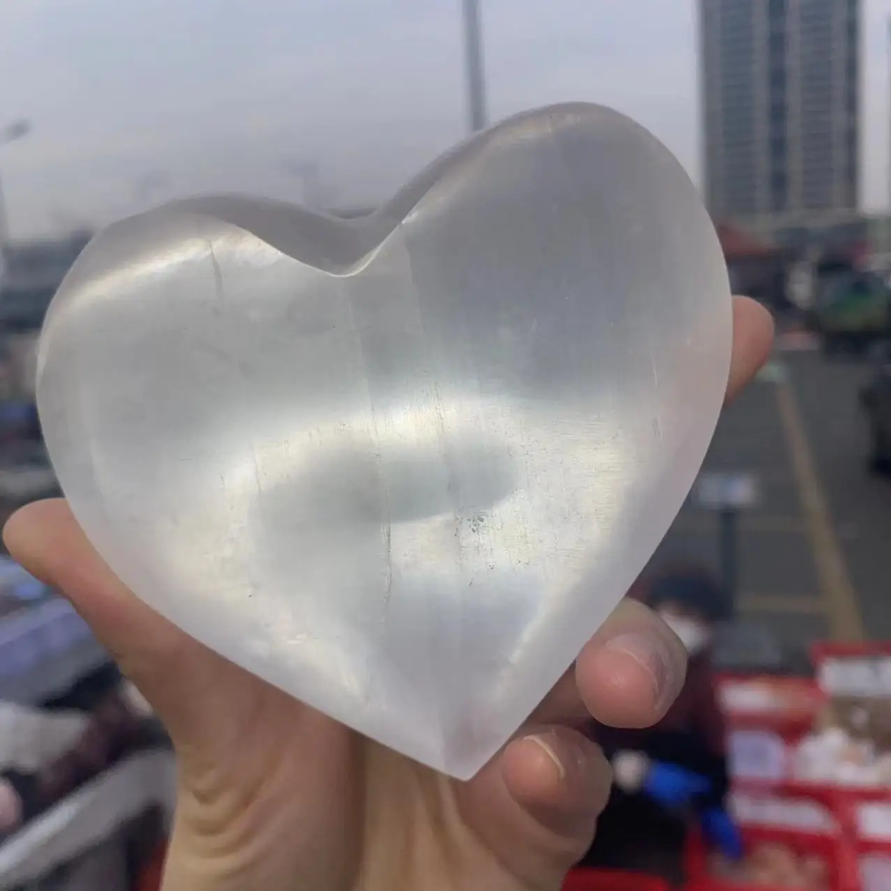 Natural Selenite Crystal Heart Energy Gemstone, Reiki Healing, Meditation, Room Decorated Gift, Divination to Purify the Air