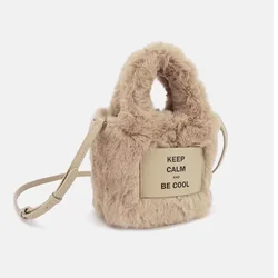 New Plush Bag Crossbody Bag Fashion Trend Design Bucket Fur Bag Commuter Versatile Handbag Women  Satchels  purse