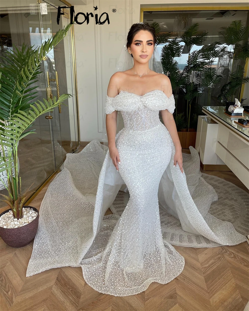 Chic and Elegant White Off Shoulder Wedding Dress Customized Detachable Train Slash Arabic Bridal Gowns свадебное платье