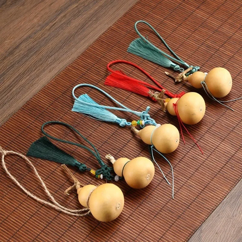 Natural Open Mouth Gourd Pendant with Stem, Mini Hand Rubbing Wenwan Gourd Ornament, Chinese Lucky Gourd Gift