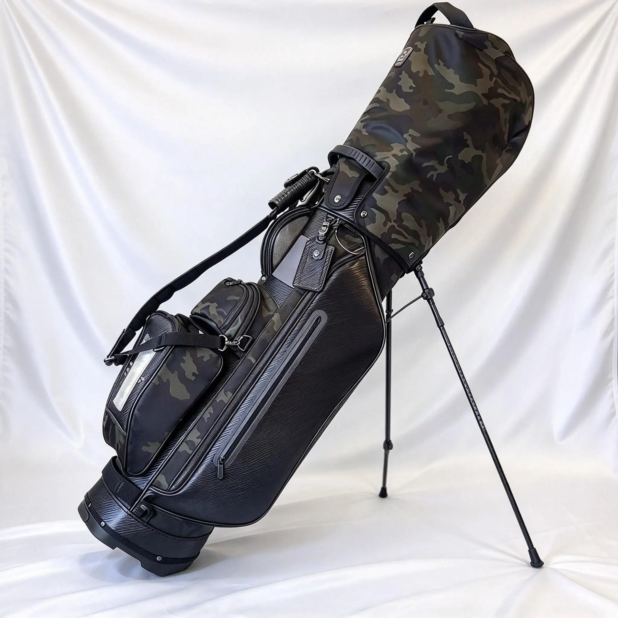 Camo Golf Stand Bag, Multi-Functional Golf Club Bag with Independent Shoe Compartment, High Quality Golf Ball Bag