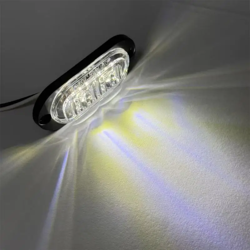 2025 New Bright 2 Strips Light للسيارات التجارية من 12 إلى 24 فولت تصميم صدمية سهولة التثبيت منارة