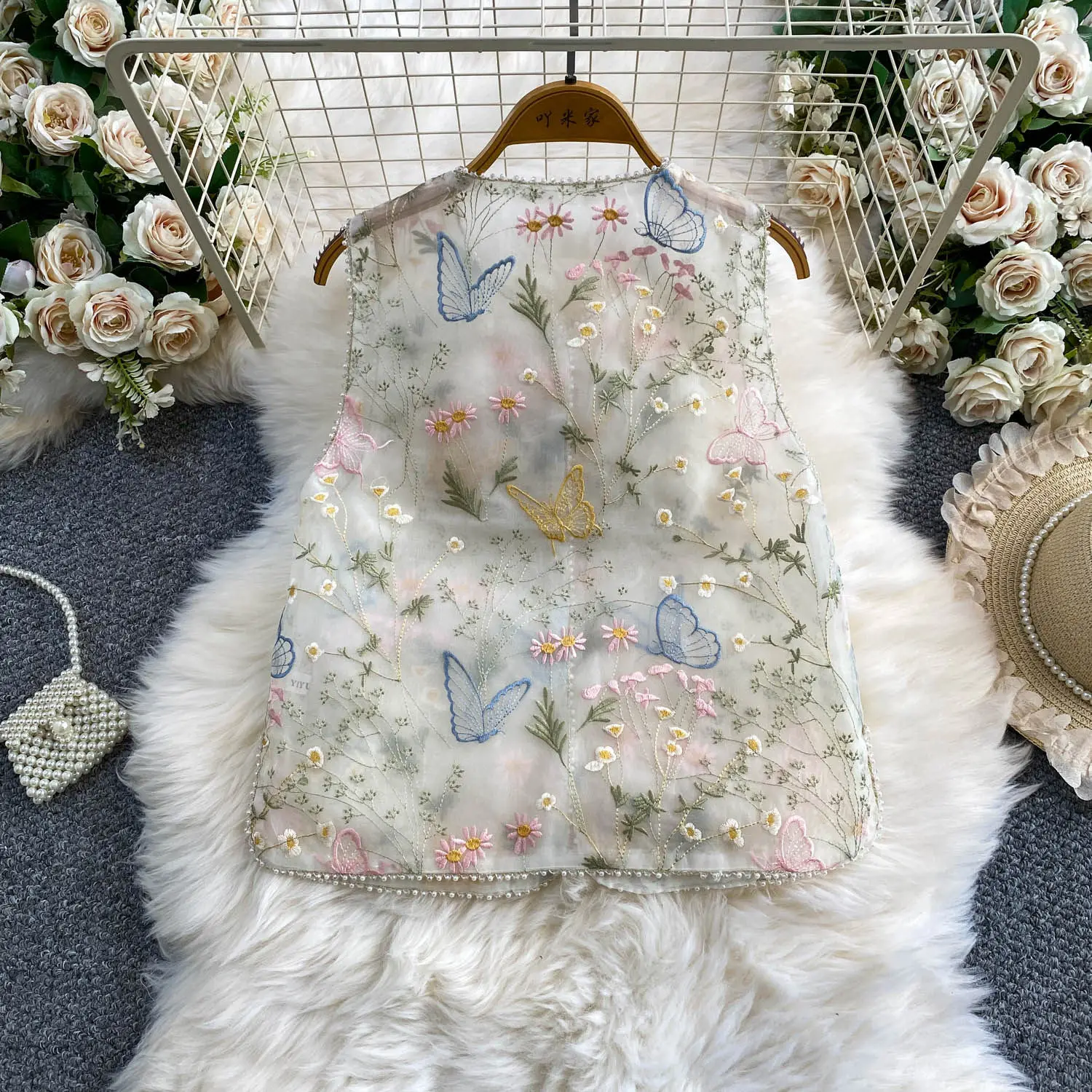 Butterfly Embroidery Beading Women's Vest Coat Summer Sweet Style O-neck Sleeveless Vest Thin Beautiful Commuter Loose Tops