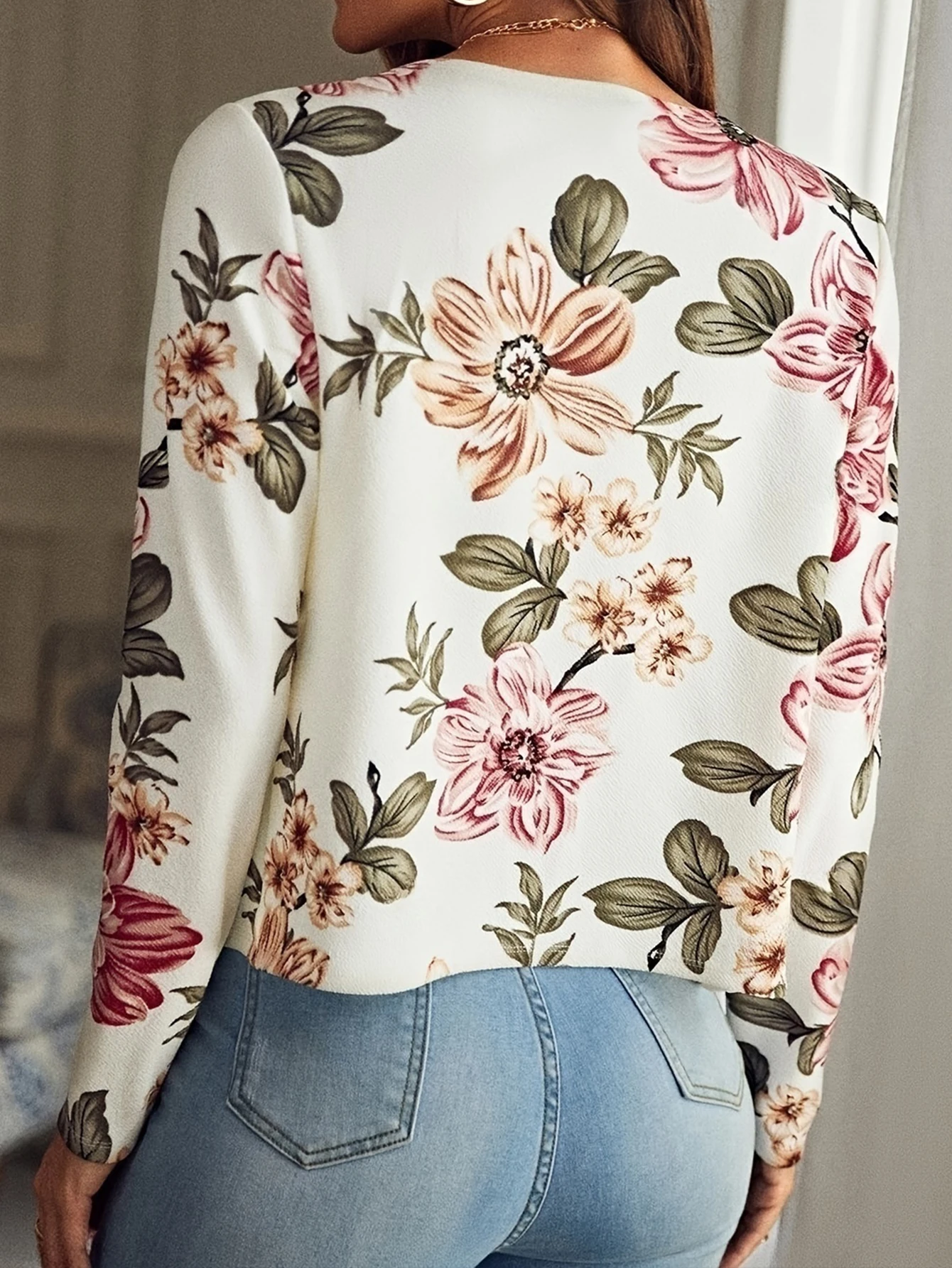

Женский кардиган с цветочным принтом, повседневное короткое пальто с длинными рукавами и открытой передней частью, мягкая и легкая верхняя одежда, универсальные топы на каждый день