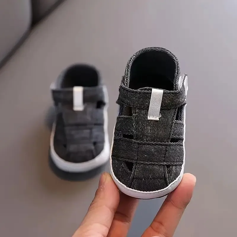 Newborn Boys And Girls Baby Shoes Fashion Canvas Soft Soles First Walking Shoes Breathable Sandals Popular Summer Beach Shoes