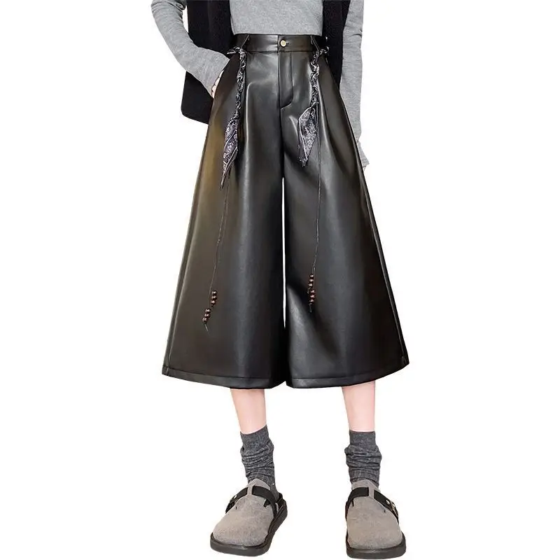 Coffee PU leather eight-point pants women's autumn 2025 new Maillard loose high-waisted and thin versatile straight casual pants