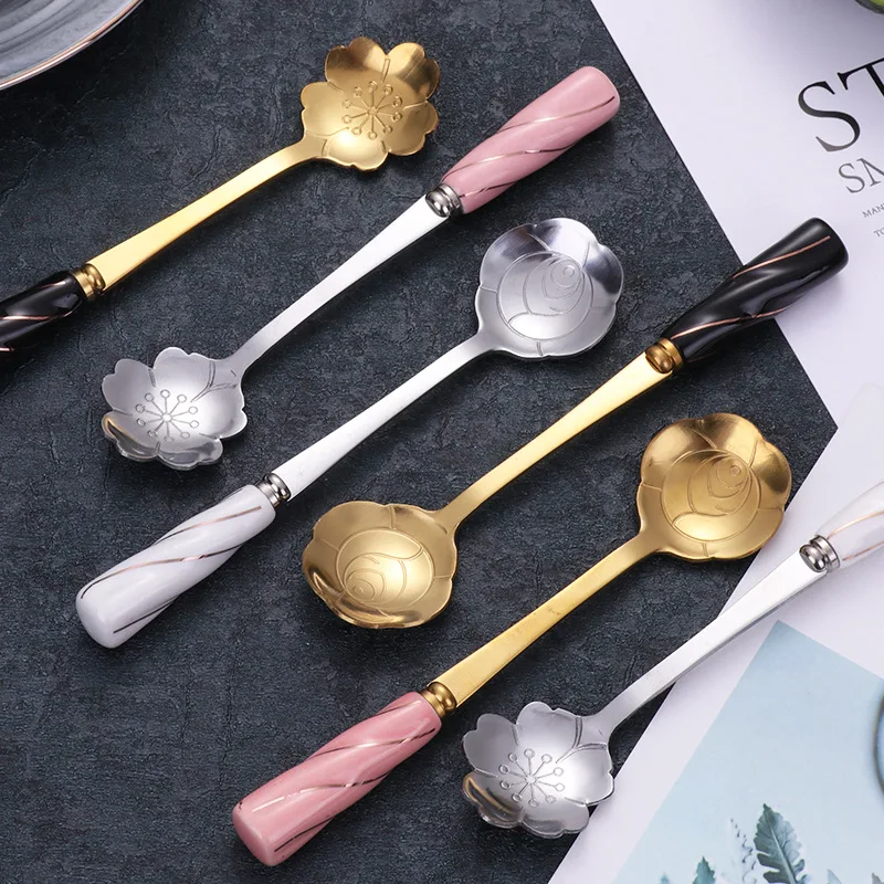 Cherry Blossom Stainless Steel Spoon Creamic Dessert Coffee Spoon Teaspoon Beauty Rose Flower Table Decoration Serving Spoons
