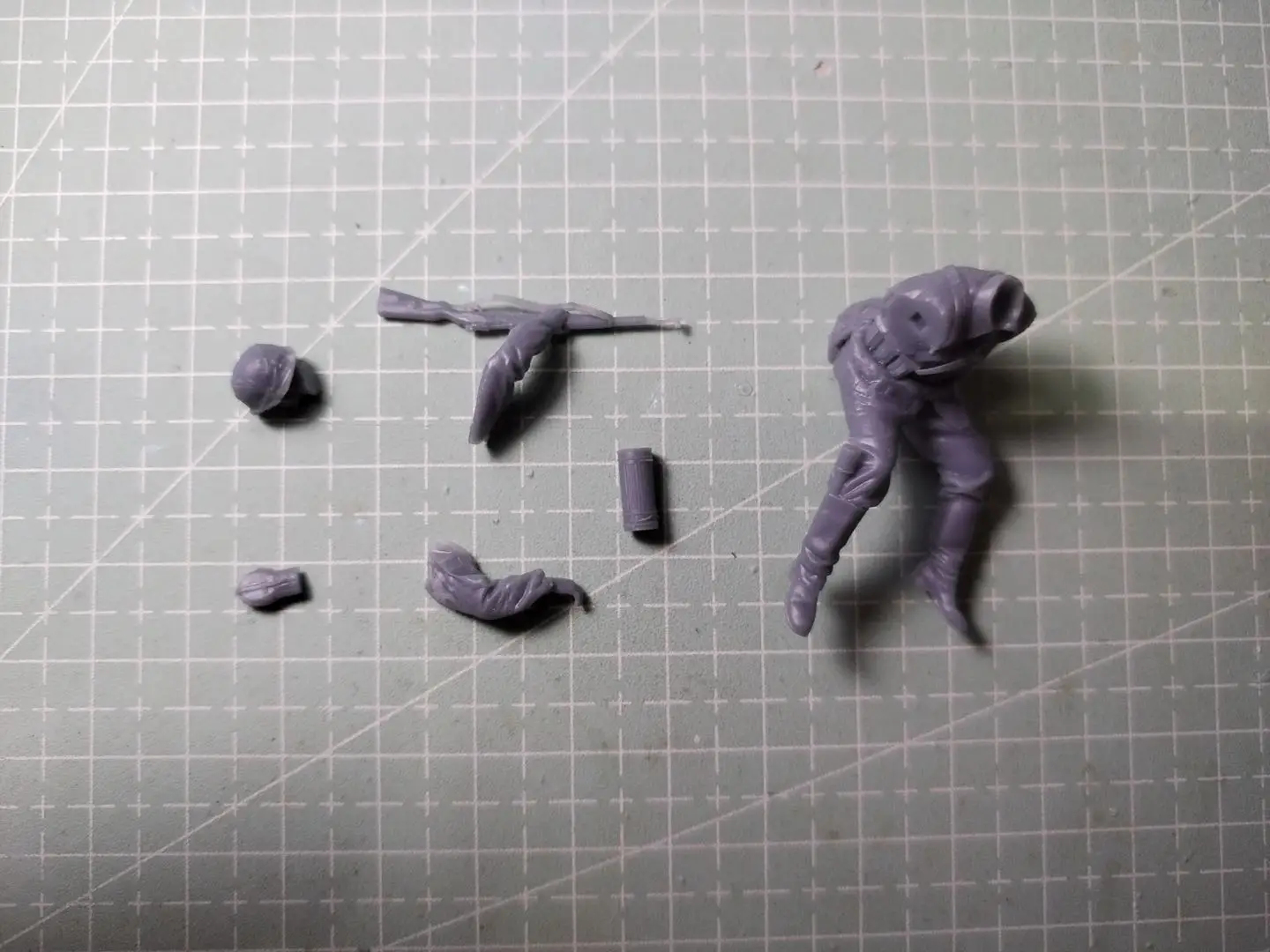 1/35 Resin Model Figure GK，German soldier ,    Unassembled and unpainted kit