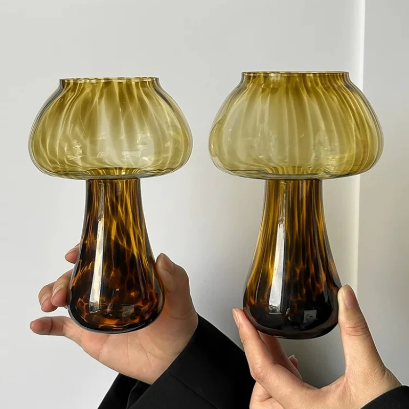 1PC Vintage Leopard Print Mushroom Cup Creative Unique Shaped Glass Mug Funny Iced Americano Latte Coffee Cup Desktop Decor