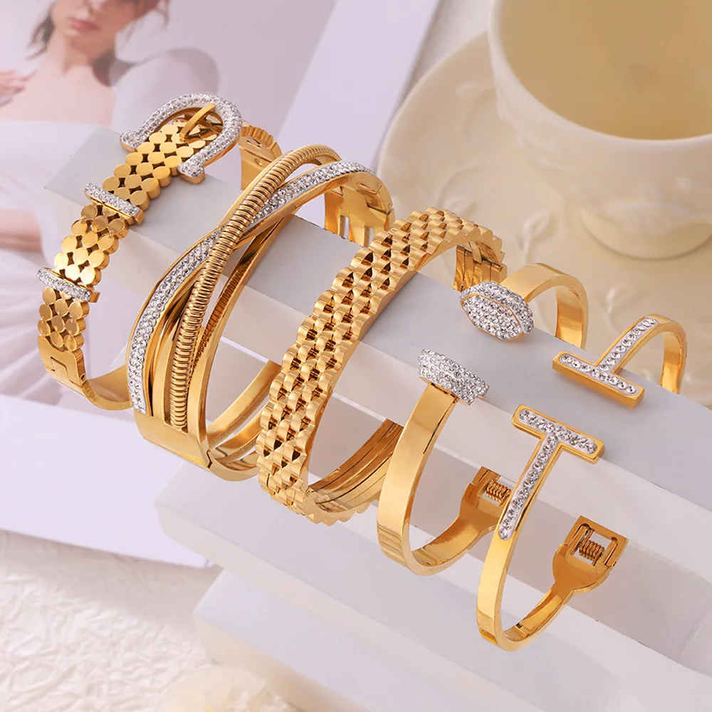 Belt Design Trendy Stainless Steel Zirconia Bracelet For Women Vintage Shiny Surface Bangle Luxury Jewelry