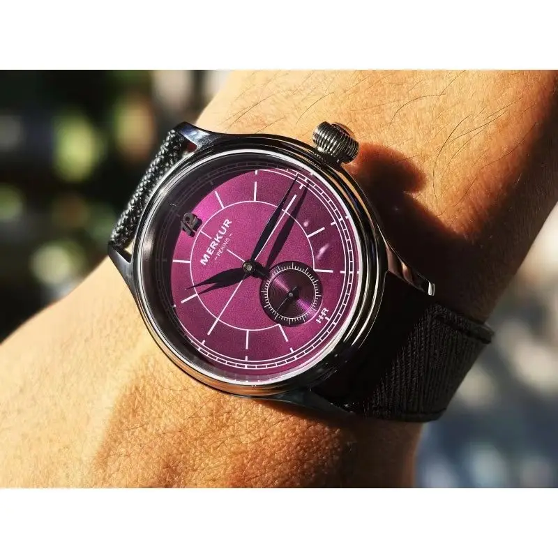 1989 Vintage Sapphire Glass Hand Roll Mechanical Track Where To Cross Line