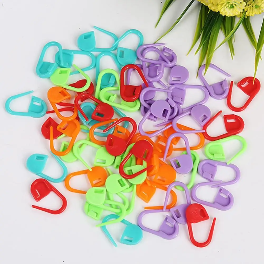 

100 Pcs Knitting Crochet Locking Stitch Needle Clip Marker Craft DIY Sewing Tools Needle Clip Counter Weaving Safe Sewing Buckle