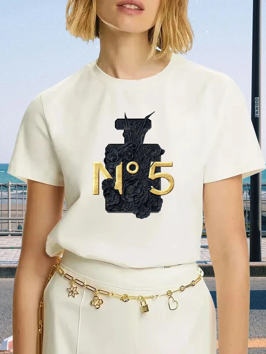Luksusowa marka moda czarne perfumy Surrey drukowane wycięcie pod szyją odzież z krótkim rękawem T-Shirt Trend damski letni top Y2K