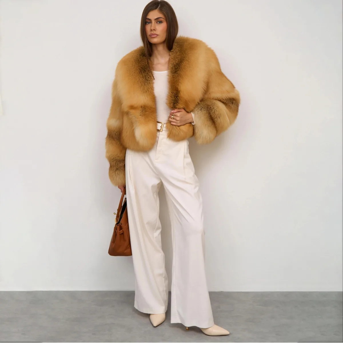 IG Mantel Bulu Asli Wanita Warna Coklat Gradasi, Jaket Bulu Pendek Model Crop, Kancing Depan Terbuka, Lengan Panjang, Luaran Bulu Imitasi Mewah dan Tebal