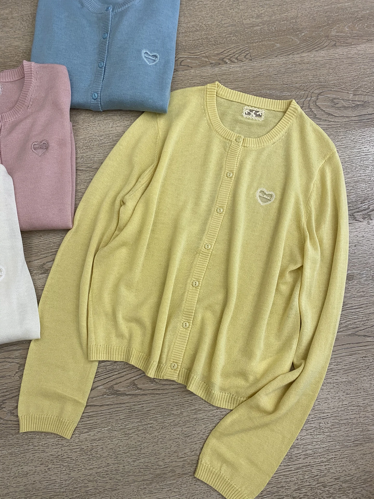 

Sweet Style Button up Thin Long Sleeve round Neck Knitted Cardigan Women's Spring 2026 Fashion Casual Breathable Outerwear