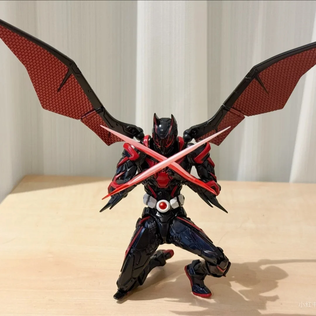 Nuevo en Stock increíble Yamaguchi Revoltech Batman Beyond muñeca de movilidad conjunta figura de acción juguete modelo regalo coleccionar ornamento