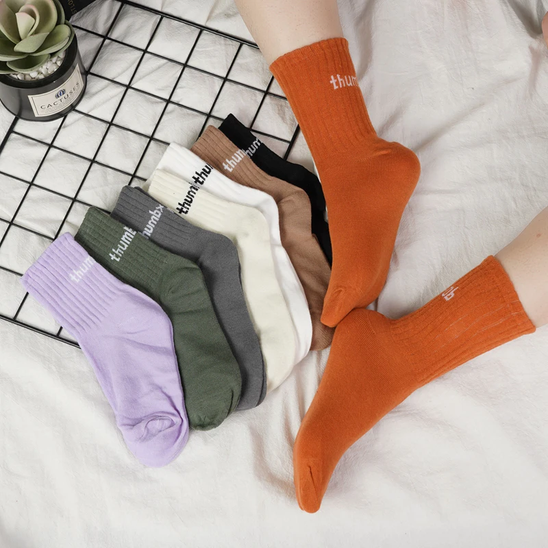 3 Pairs/Lot Trendy Women's Letter-Style Socks Soft Mid-Calf Socks Versatile Casual Socks Sweat-Absorbing Breathable Sports Socks
