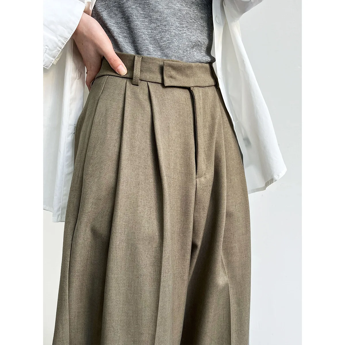 Floor-length suit pants for women 2024 spring and autumn new commuting drape loose wide-leg pants