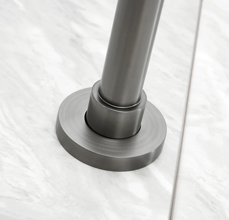 Imagem -04 - Torneira Misturadora de Água para Banheira do Banheiro Coluna da Torneira Torneira da Bacia do Assoalho Ouro Escovado Preto Gunmetal Ouro Rosa Torneira de Latão Cromado