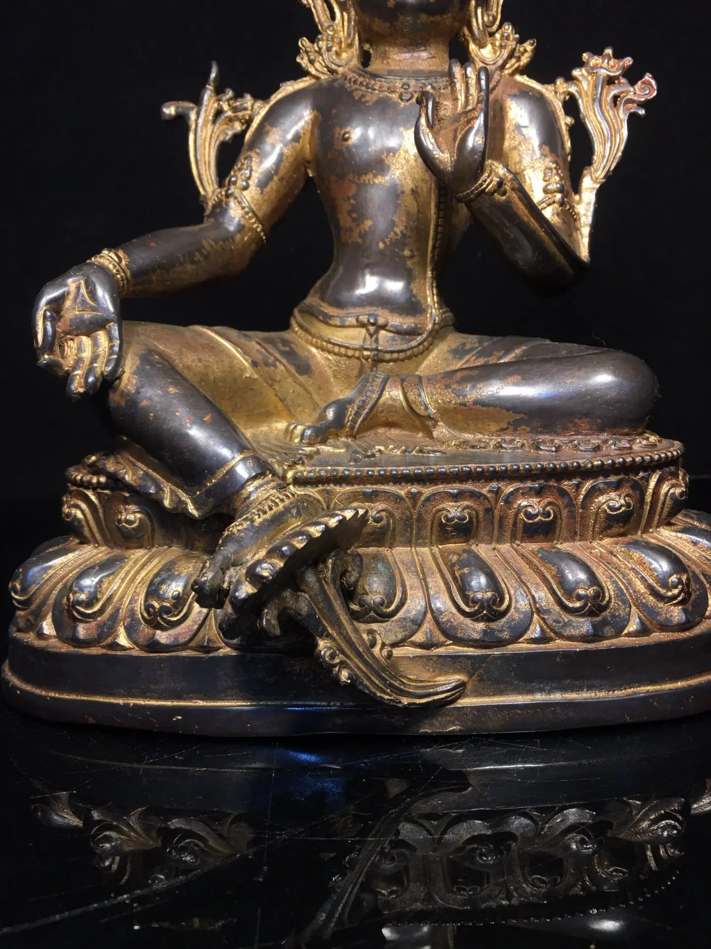 Rare Old Tibet copper Exquisite Pure Copper Green Tara Buddha Statue, finely crafted Tara Buddha statue