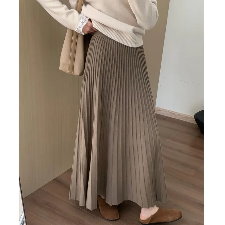 شتاء جديد ارتفاع الخصر Thiened Camere f تنورة عادية Sle المرأة تخفيف ودية مطوي تنورة طويلة Ele التخسيس