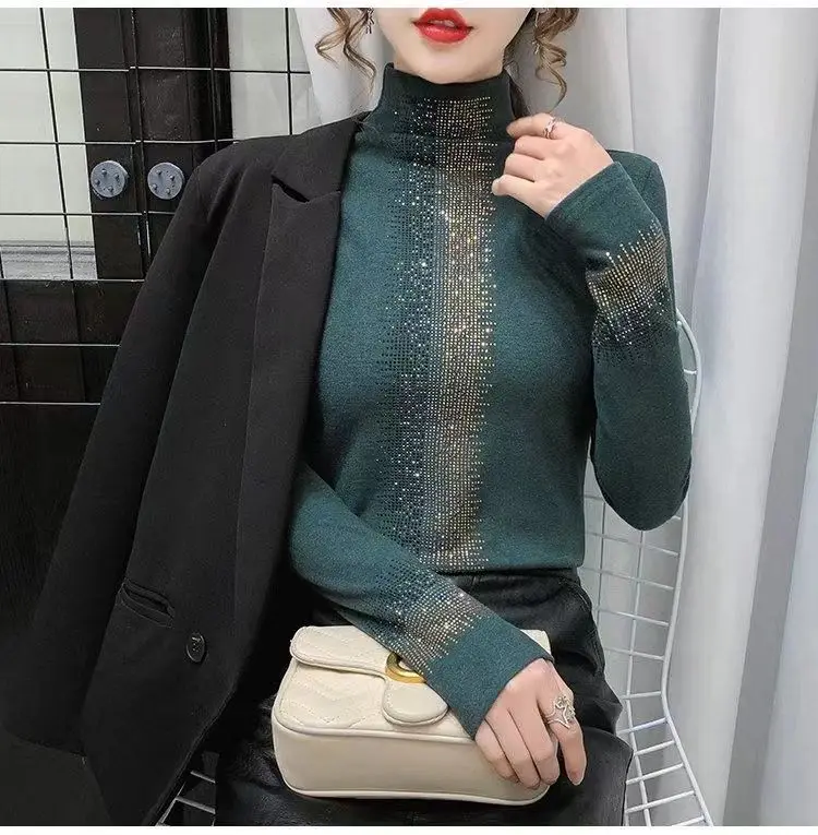Autumn and Winter Plus Velvet Thickened Semi High Neck Slim Fit Fashionable Base Shirt New Topswomen\'s Fashion Trend T-Shirts