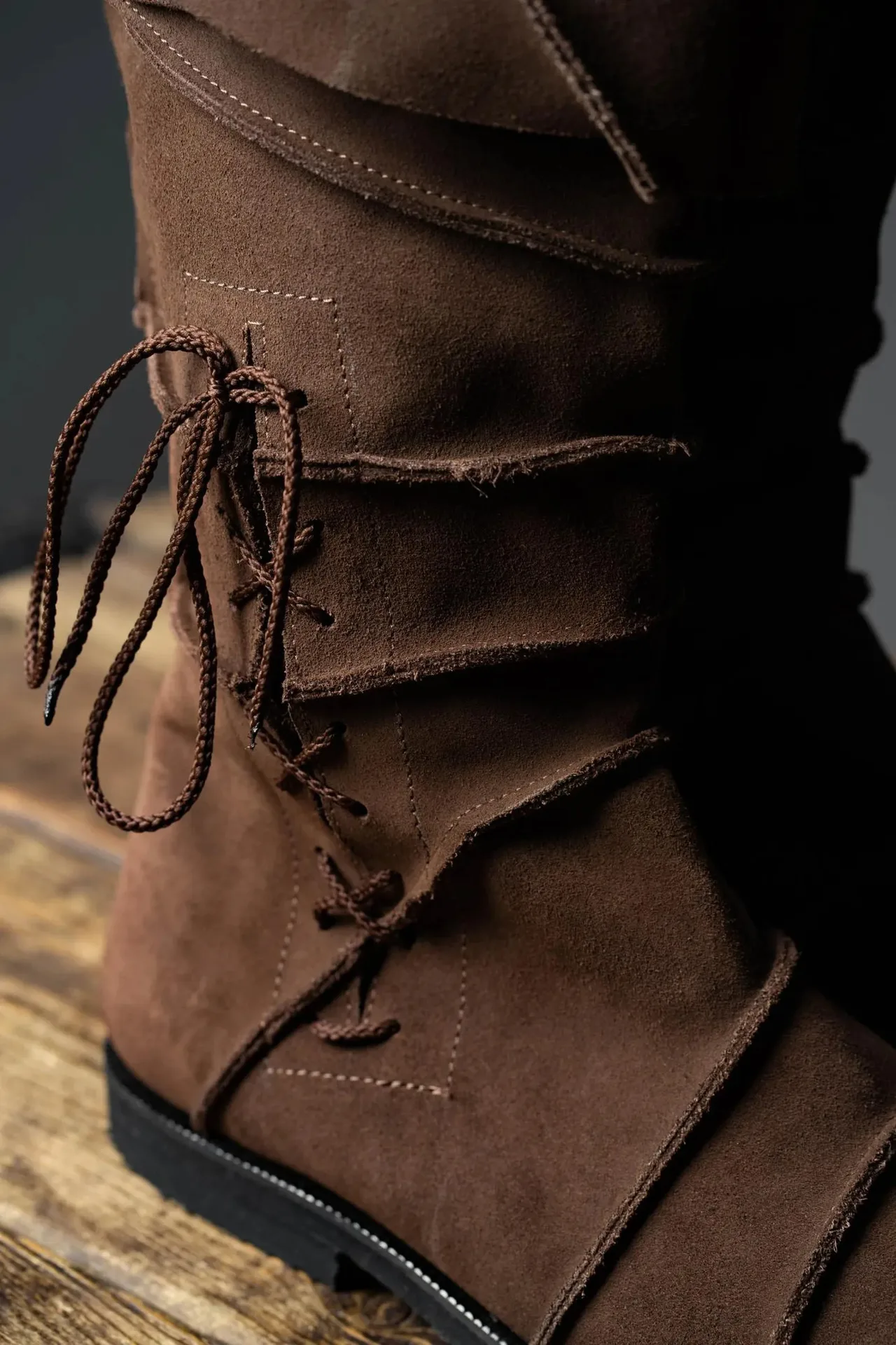 Herren Renaissance Vintage Braune Stiefel Cosplay Halloween Piraten Steampunk Ritterstiefel Niedriger Absatz Hohe Stiefel Kostüm 2026 – Detail 5