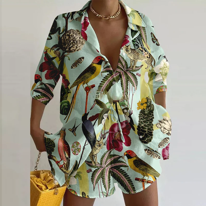 

Vintage Long Sleeved Beach Outfits Hawaiian Vacation Pattern Printed 2 Piece Set Ladies Lapel Button Shirt and Shorts Loose Suit