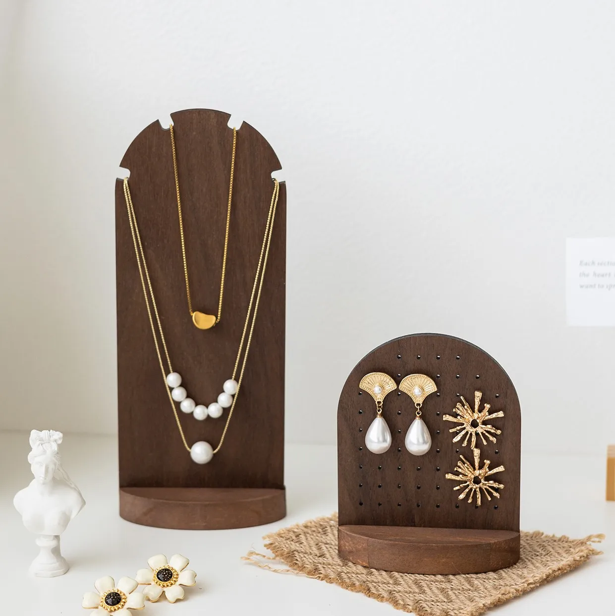 

Винтажная цветная подставка-доска для демонстрации серег, держатель для подвесок и ожерелий, реквизит для фотосъемки в ювелирном магазине