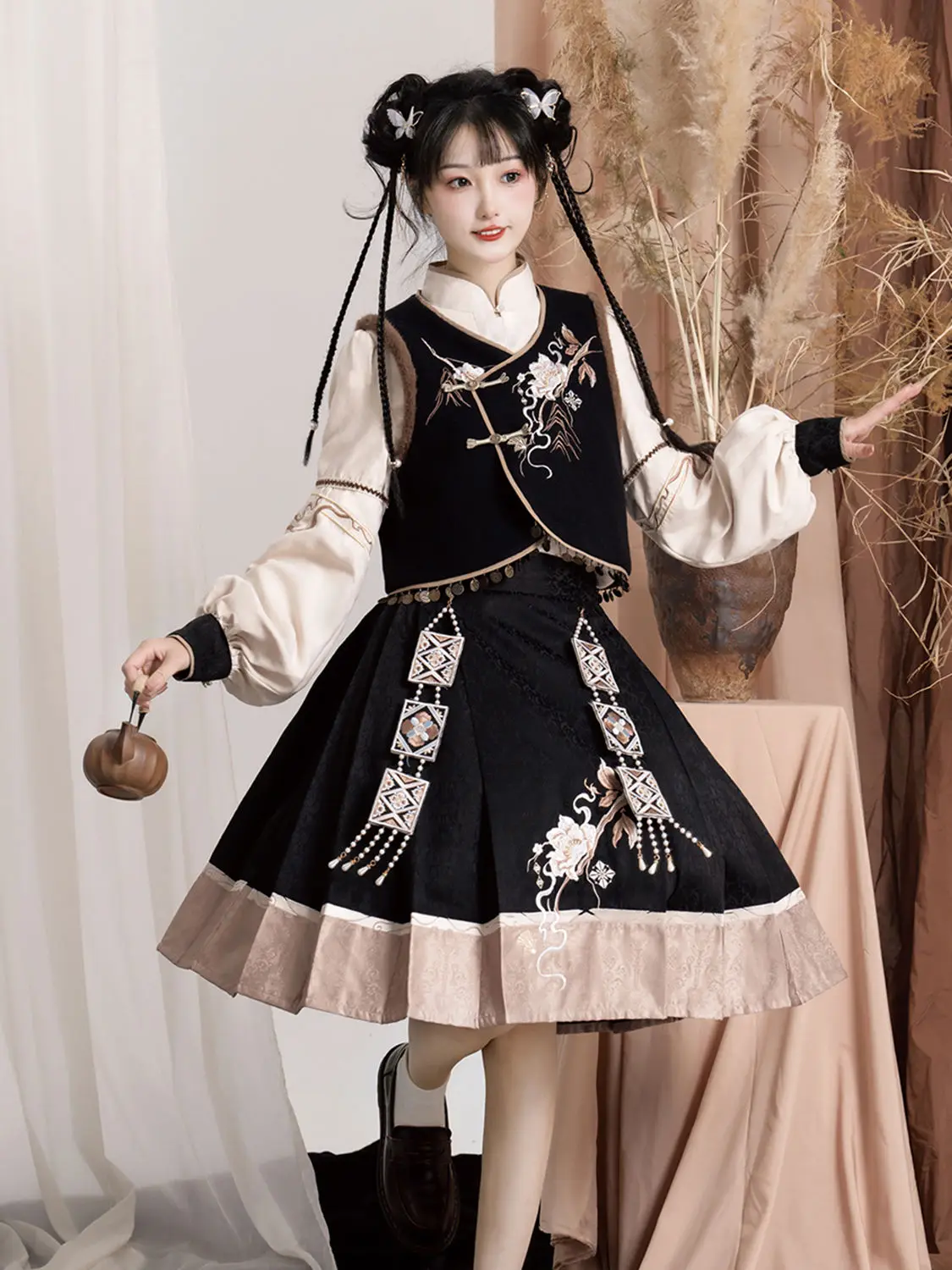 Hanfu Improved New Chinese Han Element Costume  Women's Daily Dress Vest Embroidered Horse Face Skirt Set For Autumn And Winter