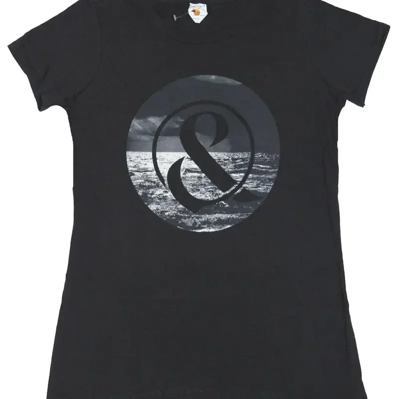 Of Mice and Men Girls Juniors T Shirt Circled Ampersand Ocean Pic