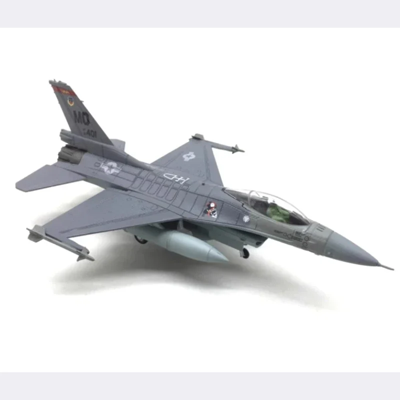 Diecast 1:100 Scale U.S Air Force F16C F16 Falcon jet fighter Alloy Finished Model Souvenir Gifts For Adult Boy Slight defect