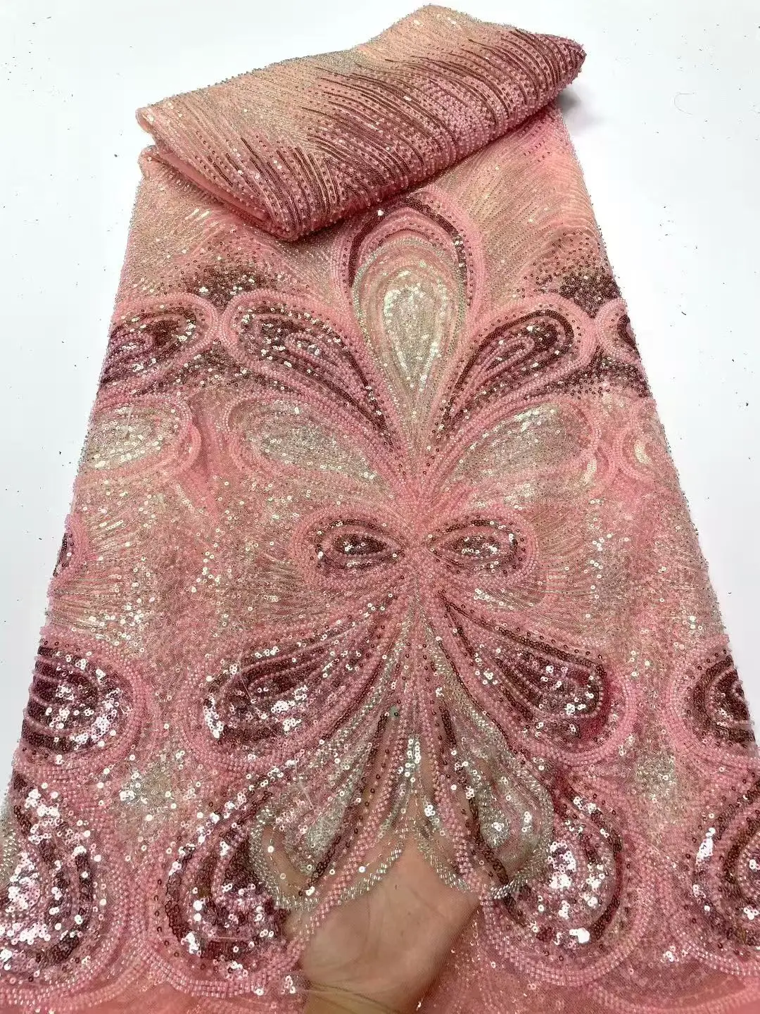 

New Design Fashion Africa Nigerian Artistic Pattern Handmade Embroidery Sequins Hot Sale French Beads Tulle Lace For Party Sew