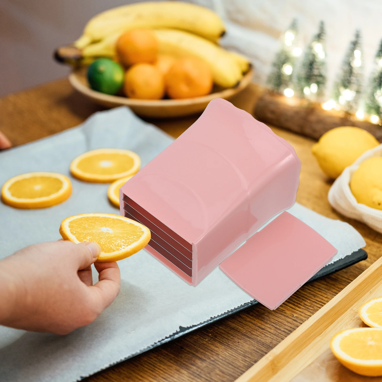 

Pink Kitchen Tool Strawberry Safe Reliable Precise Slices Fruit Presentation Stylish Color Elegant Kitchen Fruit Slicer