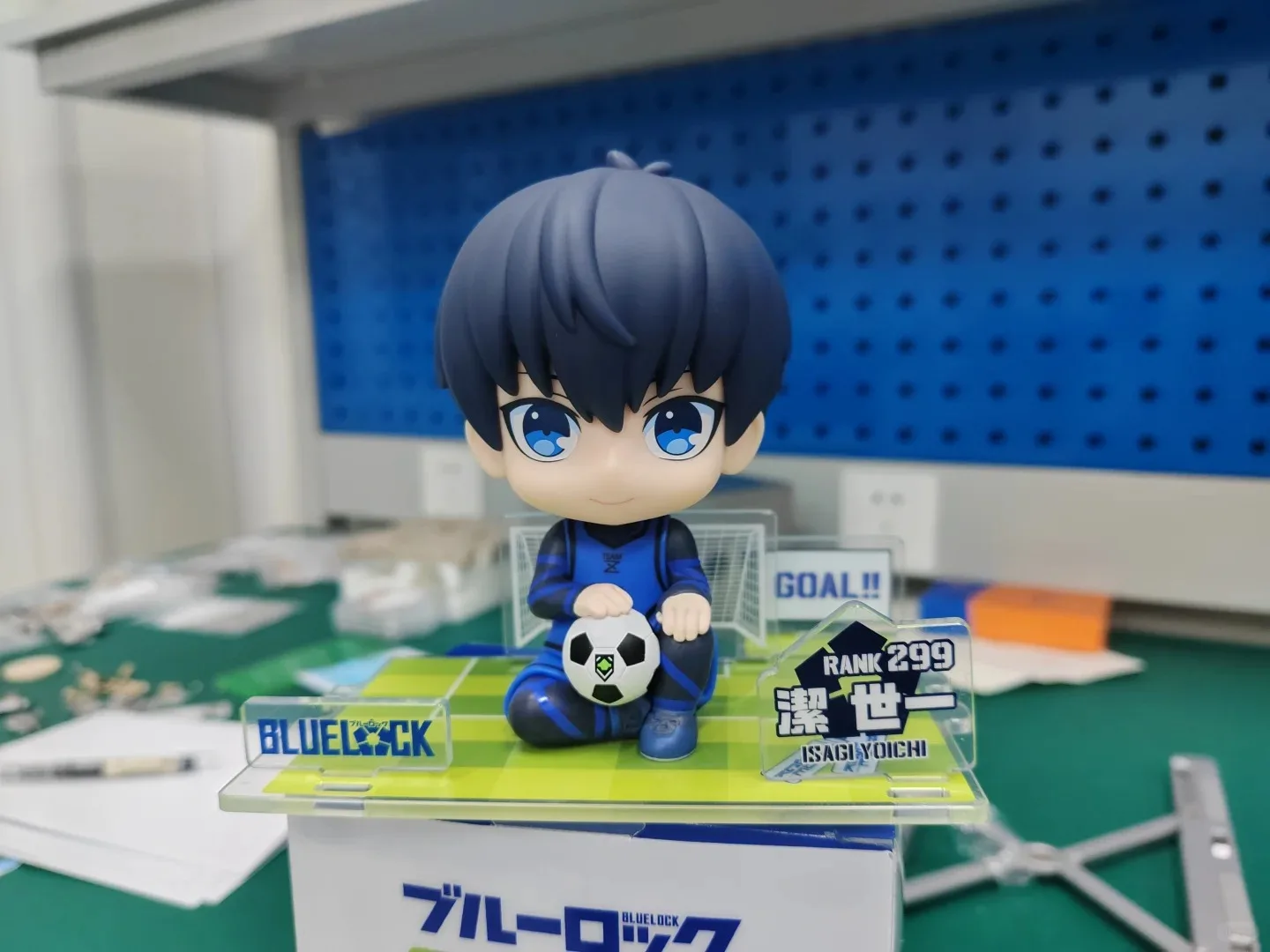 Auf Lager 10cm Blue Lock Anime Figur Q-Version Isagi Yoichi/Nagi Seishiro Actionfigur Sammlermodell Puppe Spielzeug Geburtstagsgeschenke – Detail 13
