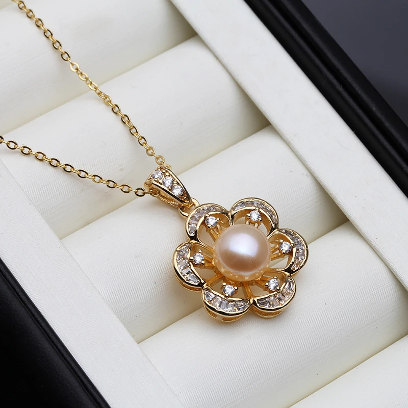 Delicate White Natural Pearl Pendant for Women