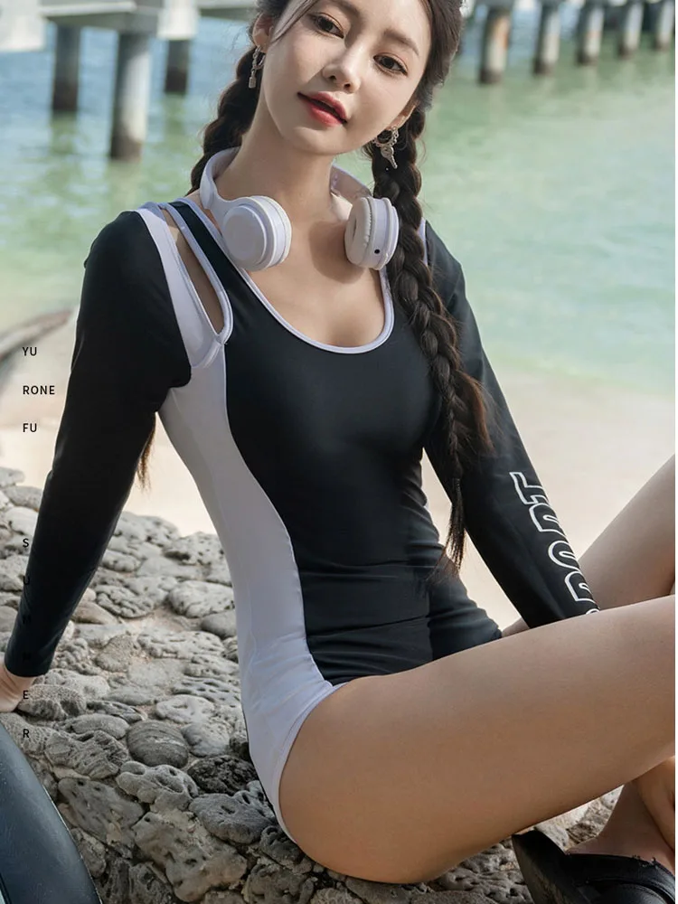 Womens Athletic Training Swimsuit Long Sleeve Rashguard One-piece  Swim Wear Bathing Suit Cutout Low Neck Beachwear Monokini