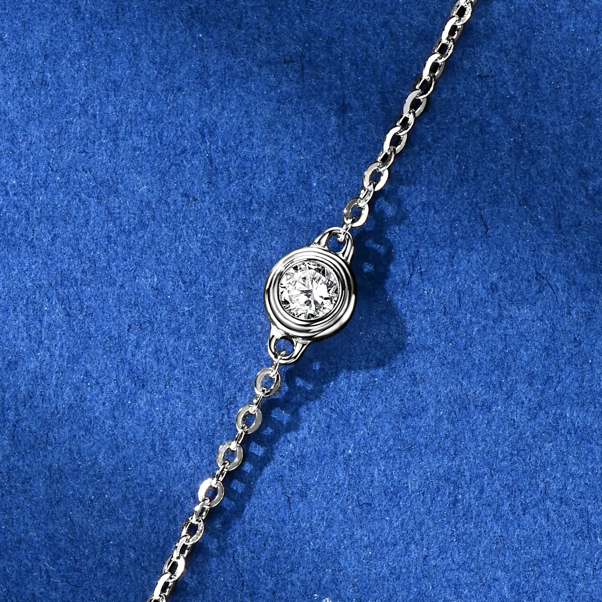 Women‘s Moissanite Bracelet Wedding Jewelry Gift Original S925 Silver Elegant Flower Moissanite Diamond Bracelet for Women