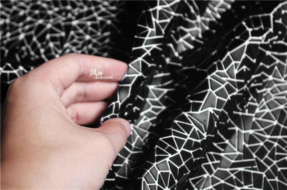 Patch en Tissu PU Noir de Form - Is Sewing Textile Art avis et prix