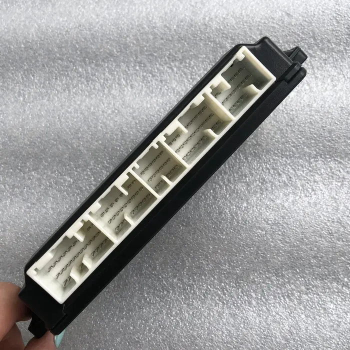 3600010-C0131 Truck VECU Controller Complete Hardware & Software Compatible with Dongfeng Commercial Vehicle