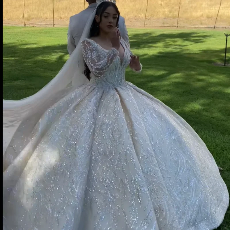 Custom Luxurious Sexy Big Skirt Wedding Dress With Sexy Deep V-Neck Long Sleeved Lace Sequins Bead Embroidery Vestidos De Novia