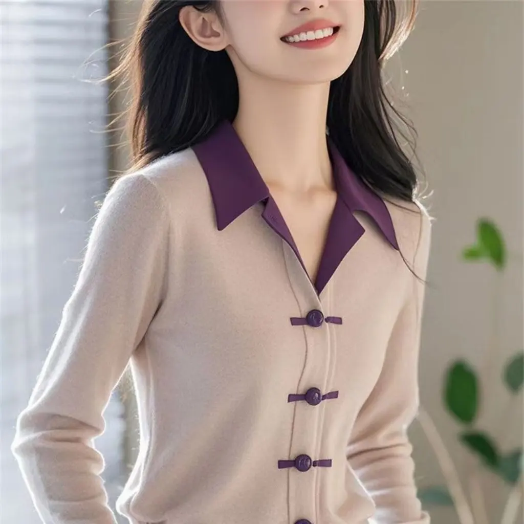 

Women's High-End Elegant Shoulder Cardigan Autumn Winter Knit Sweater Chinese Style National Style Buckle Top
