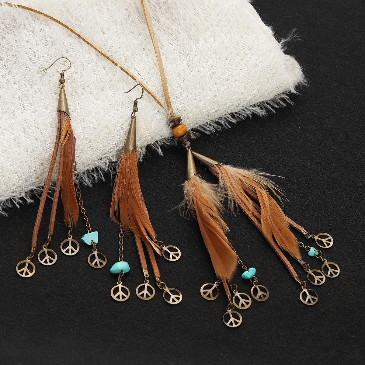 Vintage Fashion Long Feather Earrings Necklace Jewelry Sets for Women Boho Ethnic Dangle Charm Pendant Wedding Jewelry