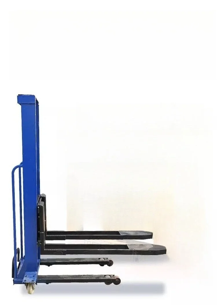 

Электрический вилочный погрузчик с нагрузкой 1-тонный. Самоподъемность. Работа с дистанционным управлением. Подъем и разгрузка.