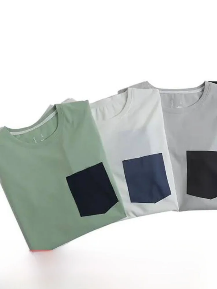 Functionality Meets Style: Summer Men's Outdoor Sports Short Sleeve T-Shirt with Pockets Quick Dry Breathable Polyester Fiber