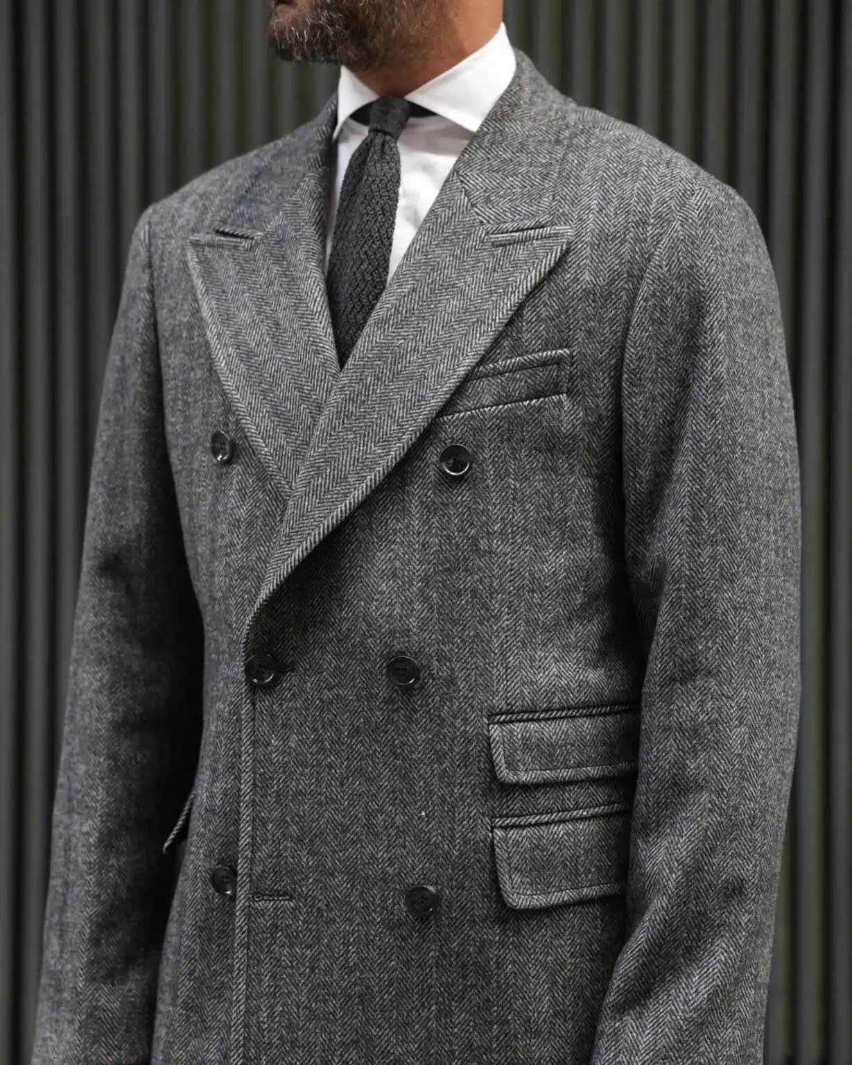 Casual Herringbone Men Long Overcoat Peaked Lapel Double Breasted Jacket Blazers Wool Blends Customized One Piece